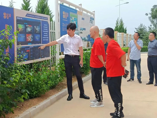 ���BAG���μ���ȴ��B�}�����пع����޹�˾����Я������_����